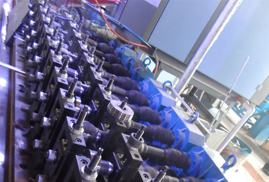 高頻焊鋁隔條生產線